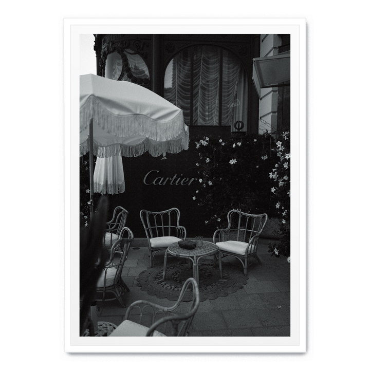 Cartier Lounge B&W