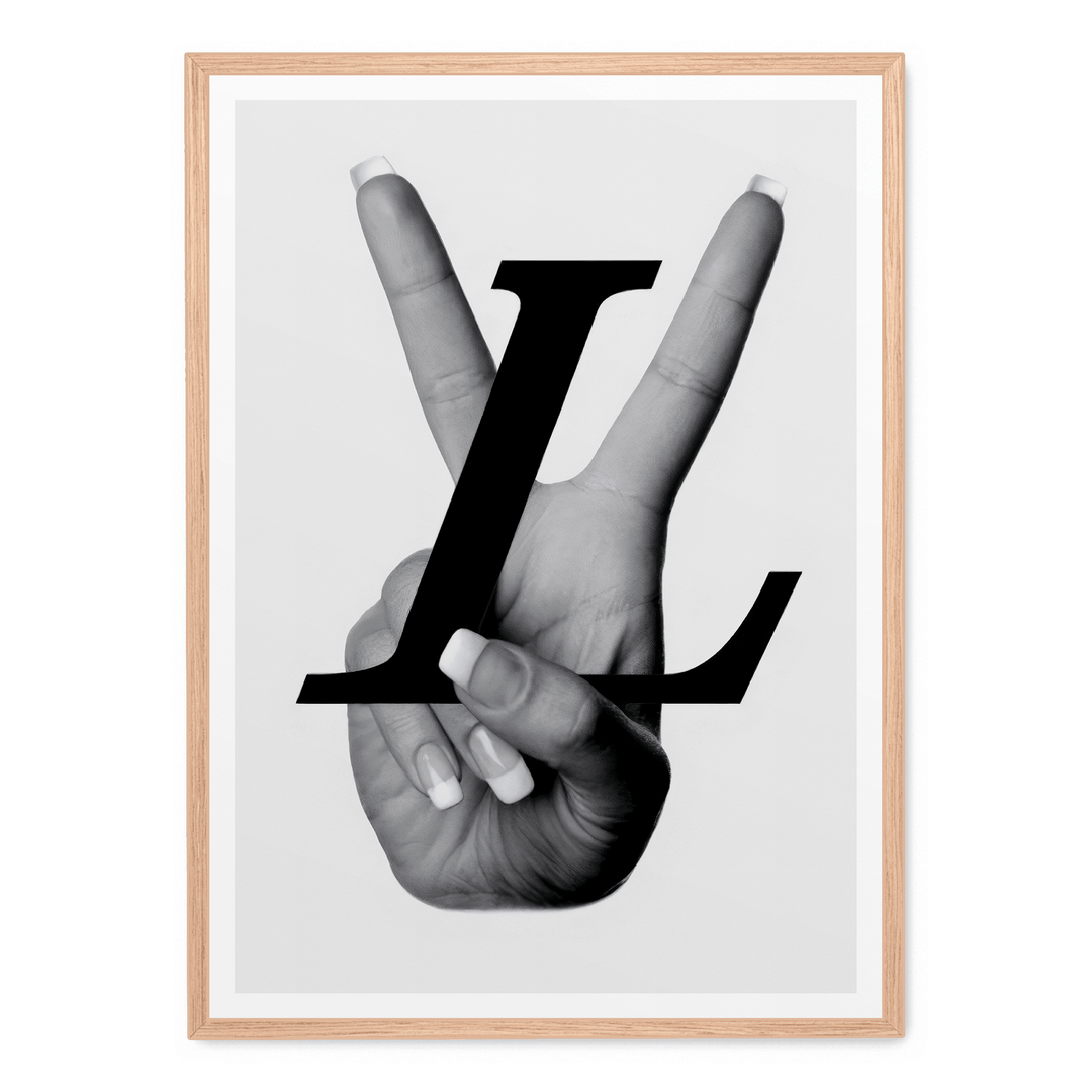 Louis Vuitton Handsign